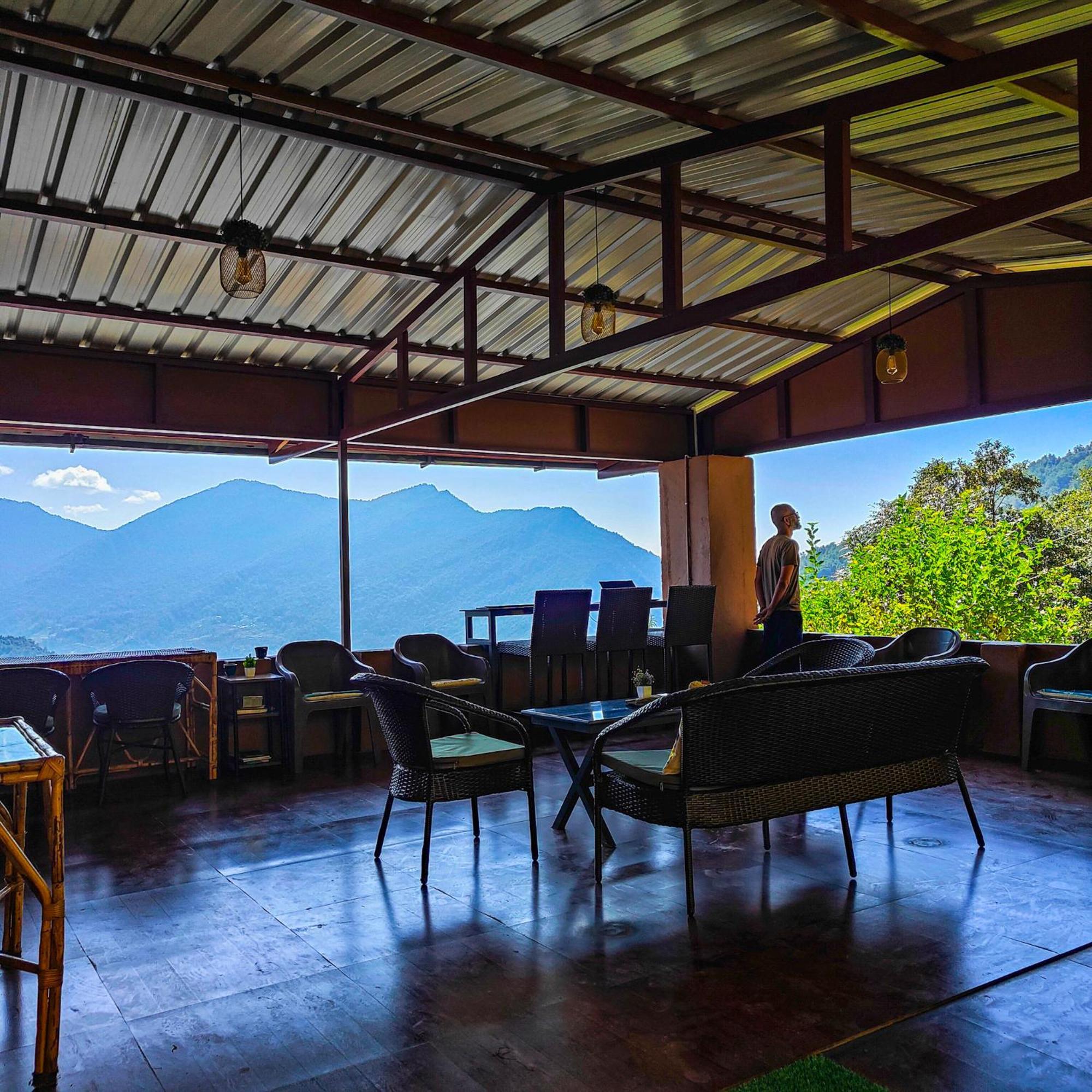 Villa Cafe Buransh Sari Exterior foto